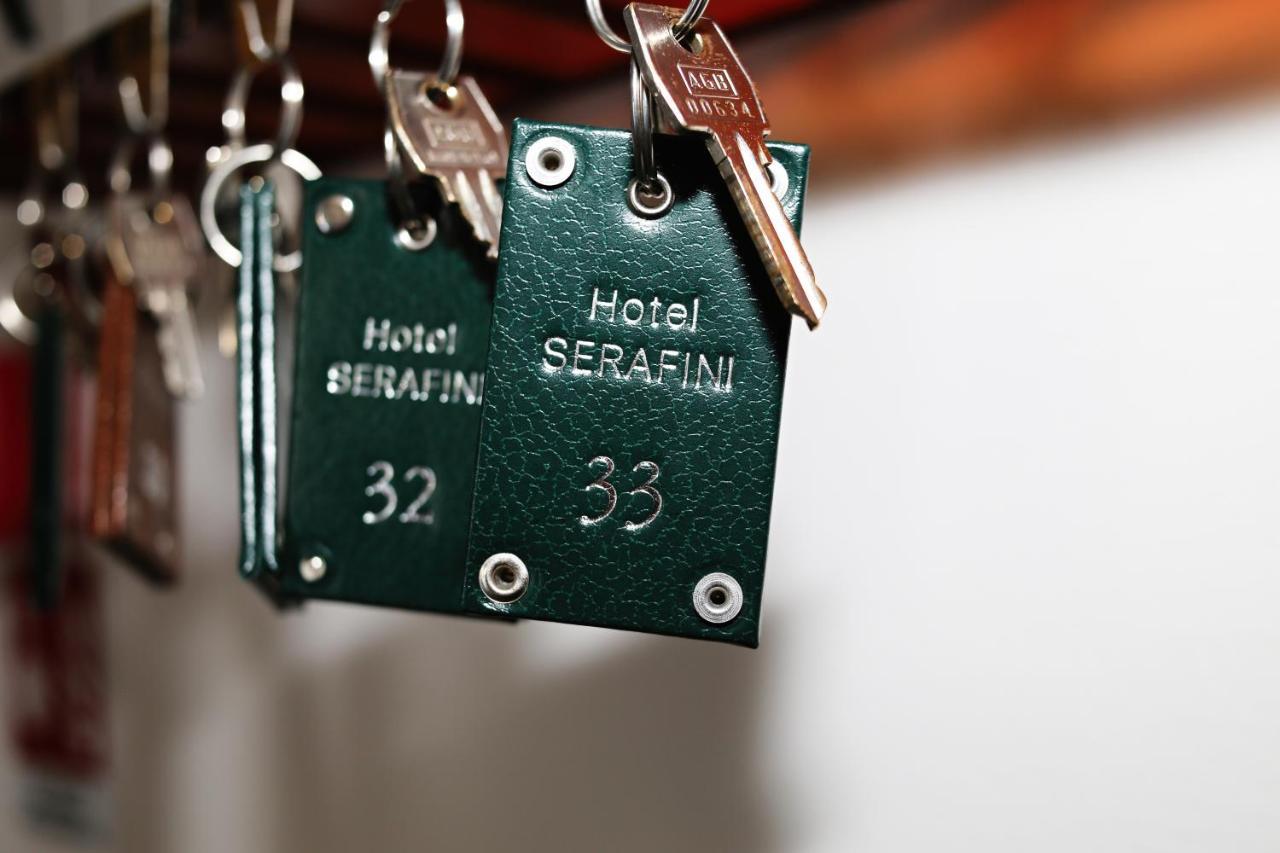 Hotel Serafini Misano Adriatico Exterior photo